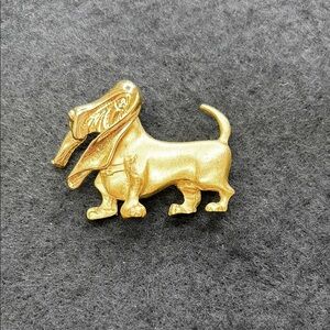 Gold Hound dog brooch